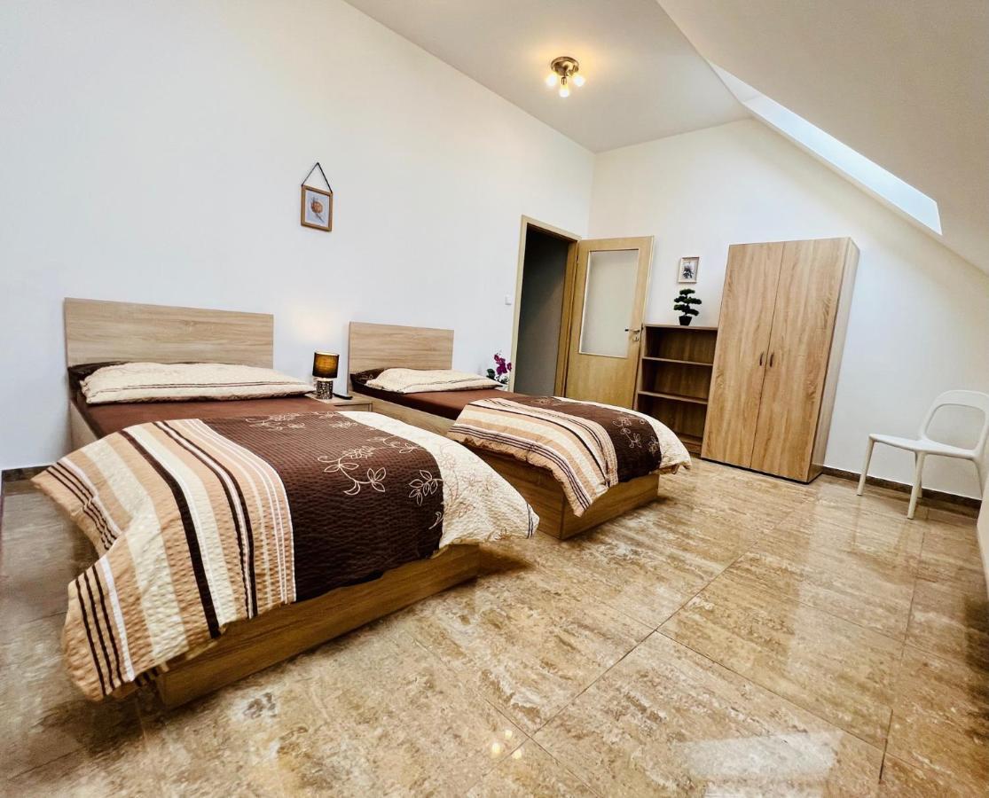 Zatisi 2 Apartment