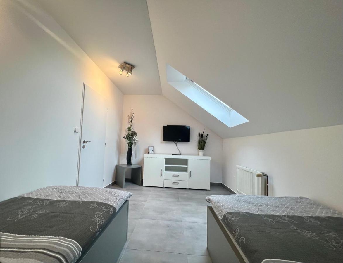 Zatisi 2 Apartment *